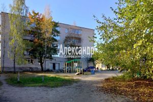 Продам квартиру 2-х комнатную с общей площадью 34.6м2, 5/5 эт., на улице Карелия лахденпохья красноармейская, Лахденпохский район, г. Лахденпохья, Карелия респ., Россия, агентство Александр-Недвижимость