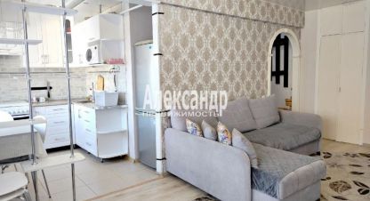 Продам квартиру 3-х комнатную с общей площадью 49.3м2, 5/5 эт., на улице Карелия лахденпохья спортивная, Лахденпохский район, г. Лахденпохья, Карелия респ., Россия, агентство Александр-Недвижимость. Фотография №1