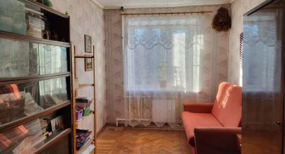 Купить квартиру 2-х комнатную, 45 кв. м. Фотография №1 Продам квартиру 2-х комнатную с общей площадью 45м2, 3/5 эт., на улице Коли подрядчикова ул, г. Гатчина, Ленинградская обл., Россия, агентство РЕАЛ агентство недвижимости. Фотография №1