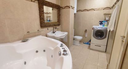 Купить квартиру 3-х комнатную, 100 кв. м., Россия, г. Саратов. Фотография №10