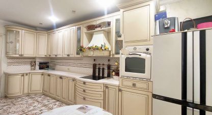Продам квартиру 3-х комнатную с общей площадью 100м2, 2/12 эт., на улице Советская, Фрунзенский район, г. Саратов, Саратовская обл., Россия, агентство АН Империя. Фотография №1