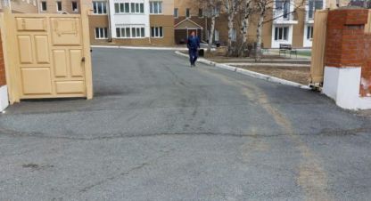 Продам квартиру 2-х комнатную с общей площадью 87.8м2, 3/4 эт., на улице Железнодорожная, Пок врангель район, г. Находка, Приморский край, Россия, агентство АН ИМПЕРИАЛ(Находка). Фотография №1