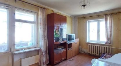 Продам квартиру 1 комнатную с общей площадью 35.2м2, 5/5 эт., на улице Кирова, Северный микро район, г. Находка, Приморский край, Россия, агентство АН ИМПЕРИАЛ(Находка). Фотография №1