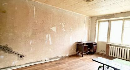 Продам квартиру 1 комнатную с общей площадью 31м2, 3/5 эт., на улице Николая ветошникова ул, г. Астрахань, Астраханская обл., Россия, агентство Доверие AN. Фотография №1