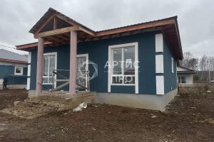 Продам дом 4-х комнатный с общей площадью 129.5м2, на улице Сосновая, г. Прохладный, Свердловская обл., Россия, агентство Артис Про Продам дом 4-х комнатный с общей площадью 129.5м2, на улице Сосновая, г. Прохладный, Свердловская обл., Россия, агентство Артис Про