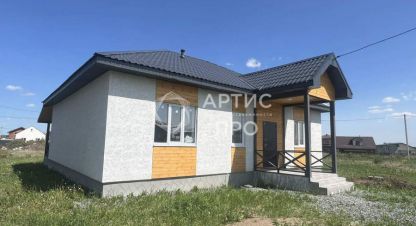 Продам дом 4-х комнатный с общей площадью 125.6м2, на улице Лиственная, г. Прохладный, Свердловская обл., Россия, агентство Артис Про. Фотография №1