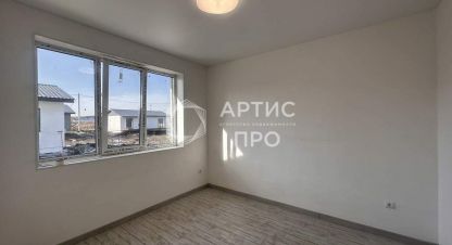 Купить дом 4-х комнатную, 107 кв. м. Фотография №8 Купить дом 4-х комнатную, 107 кв. м., Россия, г. Екатеринбург. Фотография №8