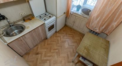 Купить квартиру 2-х комнатную, 42 кв. м. Фотография №8 Купить квартиру 2-х комнатную, 42 кв. м., Россия, г. Барнаул. Фотография №8