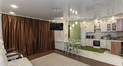 Купить квартиру 2-х комнатную, 51.6 кв. м. Фотография №1 Продам квартиру 2-х комнатную с общей площадью 51.6м2, 10/11 эт., на улице Мусоргского, Центральный район, г. Барнаул, Алтайский край, Россия, агентство Миэль офис в Барануле. Фотография №1