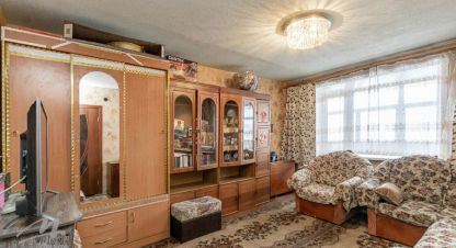 Купить квартиру 4-х комнатную, 75.9 кв. м. Фотография №1 Продам квартиру 4-х комнатную с общей площадью 75.9м2, 4/5 эт., на улице Микронная ул, Железнодорожный район, г. Барнаул, Алтайский край, Россия, агентство Миэль офис в Барануле. Фотография №1