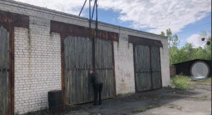 Купить производственно-складское помещение, 4500 кв. м. Фотография №1 Продам производственно-складское помещение с общей площадью 4500м2, на улице Софиевская, г. Лепляве, Черкасская обл., Украина, агентство Агентство нерухомості Лівий Берег. Фотография №1