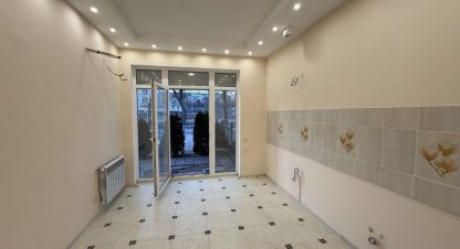 Купить торговое помещение, 74.5 кв. м., Россия, г. Волгоград. Фотография №8