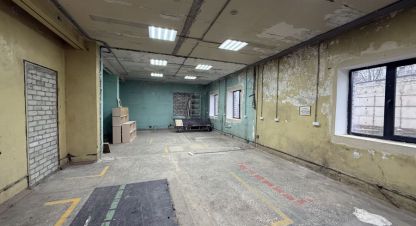 Сдам производственно-складское помещение с общей площадью 80м2, на улице Им  милиционера буханцева, Ворошиловский район, г. Волгоград, Волгоградская обл., Россия, агентство Живем Дома. Фотография №1