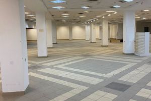 Сдам торговое помещение с общей площадью 3500м2, на улице Рабоче-Крестьянская, Ворошиловский район, г. Волгоград, Волгоградская обл., Россия, агентство Живем Дома