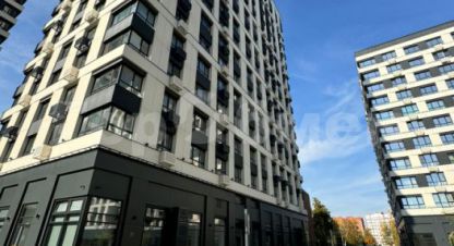 Продам квартиру 1 комнатную с общей площадью 50м2, 9/17 эт., на улице мира, г. Пенза, Пензенская обл., Россия, агентство ГорОбмен. Фотография №1