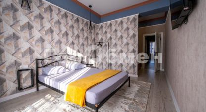 Купить квартиру 1 комнатную, 44.5 кв. м. Фотография №1 Продам квартиру 1 комнатную с общей площадью 44.5м2, 6/9 эт., на улице Коллективная, г. Кисловодск, Ставропольский край, Россия, агентство ГорОбмен. Фотография №1