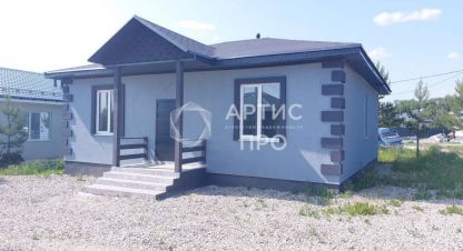 Продам дом 4-х комнатный с общей площадью 114.8м2, на улице Можжевеловая, г. Рассоха, Свердловская обл., Россия, агентство Артис Про. Фотография №1
