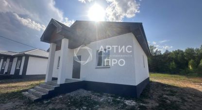 Продам дом 4-х комнатный с общей площадью 96м2, на улице Сосновая, г. Прохладный, Свердловская обл., Россия, агентство Артис Про. Фотография №1