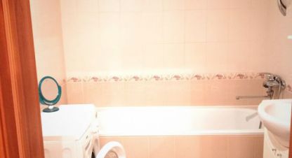 Купить квартиру 1 комнатную, 41 кв. м., Россия, г. Киров. Фотография №9