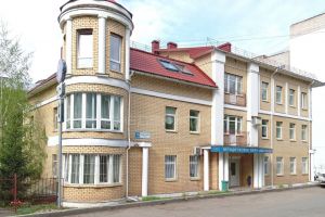 Продам квартиру 1 комнатную с общей площадью 41м2, 3/3 эт., на улице Советская ул, г. Киров, Кировская обл., Россия, агентство Руснедвижимость Продам квартиру 1 комнатную с общей площадью 41м2, 3/3 эт., на улице Советская ул, г. Киров, Кировская обл., Россия, агентство Руснедвижимость
