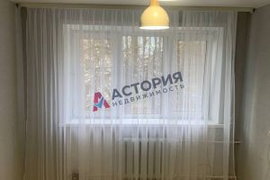 Продам квартиру 2-х комнатную с общей площадью 42м2, 2/4 эт., на улице Пионерская ул, Щекино район, г. Щёкино, Тульская обл., Россия, агентство АН Астория