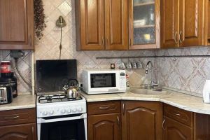 Продам квартиру 3-х комнатную с общей площадью 72м2, 2/10 эт., на улице Олімпійська, г. Бровары , Киевская обл., Украина, агентство Aspo.biz