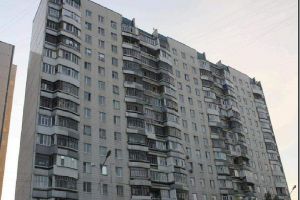 Продам квартиру 2-х комнатную с общей площадью 50.1м2, 4/16 эт., на улице Нефтяников, г. Нижневартовск, Ханты-Мансийский авт. окр., Россия, агентство Джойнио Продам квартиру 2-х комнатную с общей площадью 50.1м2, 4/16 эт., на улице Нефтяников, г. Нижневартовск, Ханты-Мансийский авт. окр., Россия, агентство Джойнио