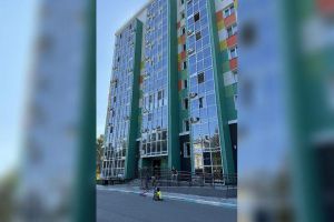 Продам квартиру 1 комнатную с общей площадью 24м2, 8/11 эт., на улице Иртышский проезд, г. Хабаровск, Хабаровский край, Россия, агентство Джойнио