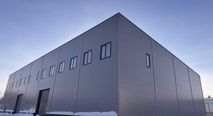Снять производственно-складское помещение, 1250 кв. м. Фотография №1 Сдам производственно-складское помещение с общей площадью 1250м2, на улице Дружбы, Заводский район, г. Кемерово, Кемеровская обл., Россия, агентство Джойнио. Фотография №1