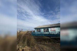 Продам торговое помещение с общей площадью 206.4м2, на улице Шоссейная ул, г. С дурген, Тыва респ., Россия, агентство Джойнио
