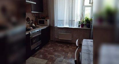 Продам квартиру 2-х комнатную с общей площадью 62.9м2, 2/10 эт., на улице Победная, г. Нижний Новгород, Нижегородская обл., Россия, агентство Джойнио. Фотография №1