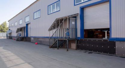 Сдам производственно-складское помещение с общей площадью 291м2, на улице Блюхера, Кировский район, г. Екатеринбург, Свердловская обл., Россия, агентство Джойнио. Фотография №1