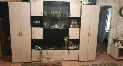 Продам квартиру 2-х комнатную с общей площадью 43.5м2, 2/2 эт., на улице Портовая, г. Ухта, Коми респ., Россия, агентство Джойнио. Фотография №1