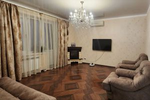 Продам квартиру 3-х комнатную с общей площадью 86.1м2, 12/16 эт., на улице Ямашева проспект, Ново-савиновский район, г. Казань, Татарстан респ., Россия, агентство Джойнио