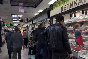 Сдам торговое помещение с общей площадью 38м2, на улице Рашида Вагапова, Советский район, г. Казань, Татарстан респ., Россия, агентство Джойнио