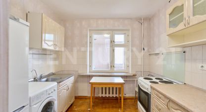 Продам квартиру 2-х комнатную с общей площадью 55.3м2, 4/16 эт., на улице Максима горького ул, г. Пермь, Пермский край, Россия, агентство CENTURY 21 Россия. Фотография №1