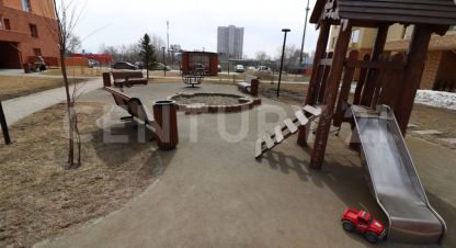 Продаётся 3-х комнатная квартира в г. Южный рп. Фотография №6