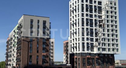 Купить квартиру 2-х комнатную, 42.8 кв. м. Фотография №1 Продам квартиру 2-х комнатную с общей площадью 42.8м2, 3/9 эт., на улице Дзержинского ул к 2 строение, г. Пермь, Пермский край, Россия, агентство CENTURY 21 Россия. Фотография №1