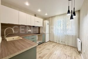 Продам квартиру 1 комнатную с общей площадью 44.15м2, 6/12 эт., на улице 10 пятилетки ул, г. Новочебоксарск, Чувашия респ., Россия, агентство CENTURY 21 Россия Продам квартиру 1 комнатную с общей площадью 44.15м2, 6/12 эт., на улице 10 пятилетки ул, г. Новочебоксарск, Чувашия респ., Россия, агентство CENTURY 21 Россия