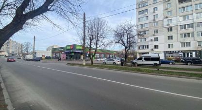 Снять торговое помещение, 33.4 кв. м. Фотография №1 Сдам торговое помещение с общей площадью 33.4м2, на улице Головатого ул. (борисполь), г. Борисполь , Киевская обл., Украина, агентство Aspo.biz. Фотография №1