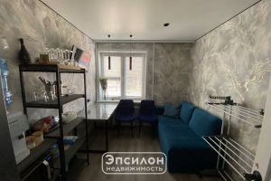 Продам квартиру 4-х комнатную с общей площадью 68.1м2, 1/9 эт., на улице Островского ул, Железнодорожный район, г. Курск, Курская обл., Россия, агентство Эпсилон - недвижимость Продам квартиру 4-х комнатную с общей площадью 68.1м2, 1/9 эт., на улице Островского ул, Железнодорожный район, г. Курск, Курская обл., Россия, агентство Эпсилон - недвижимость