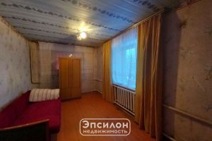 Продам квартиру 2-х комнатную с общей площадью 47.7м2, 1/2 эт., на улице Центральный пер, Сеймский район, г. Курск, Курская обл., Россия, агентство Эпсилон - недвижимость
