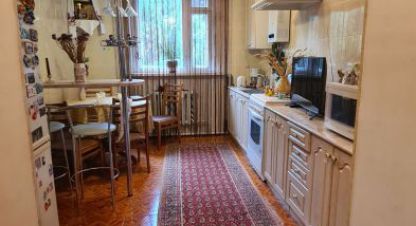 Купить дом 5-ти комнатную, 250 кв. м., Россия, г. Курск. Фотография №8