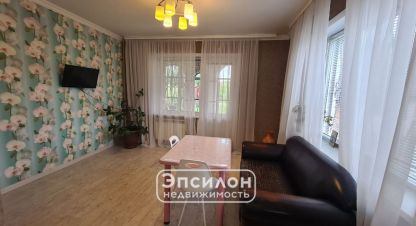 Купить дом 6-ти комнатную, 254.3 кв. м. Фотография №9 Купить дом 6-ти комнатную, 254.3 кв. м., Россия, г. Курск. Фотография №9