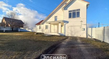 Купить дом 5-ти комнатную, 220 кв. м. Фотография №1 Продам дом 5-ти комнатный с общей площадью 220м2, на улице Луговая ул, г. Кукуевка, Курская обл., Россия, агентство Эпсилон - недвижимость. Фотография №1
