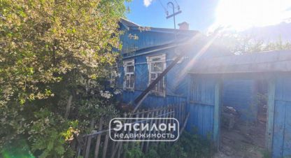 Купить дом 3-х комнатную, 30 кв. м. Фотография №1 Продам дом 3-х комнатный с общей площадью 30м2, на улице Огородная 2-я ул, Сеймский район, г. Курск, Курская обл., Россия, агентство Эпсилон - недвижимость. Фотография №1