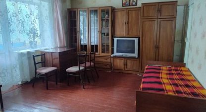 Купить квартиру 1 комнатную, 34 кв. м. Фотография №1 Продам квартиру 1 комнатную с общей площадью 34м2, 2/2 эт., на улице Екскаваторна, г. Борисполь , Киевская обл., Украина, агентство Aspo.biz. Фотография №1