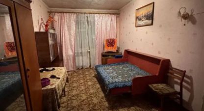 Купить квартиру 3-х комнатную, 57 кв. м. Фотография №1 Продам квартиру 3-х комнатную с общей площадью 57м2, 5/5 эт., на улице Гетьмана, Киевский район, г. Полтава , Полтавская обл., Украина, агентство АН Галерея недвижимости. Фотография №1