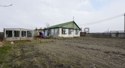 Продам дом 3-х комнатный с общей площадью 80.9м2, на улице Партизанская, г. Ола, Магаданская обл., Россия, агентство Империя Недвижимости. Фотография №1