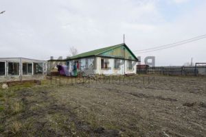 Продам дом 3-х комнатный с общей площадью 80.9м2, на улице Партизанская, г. Ола, Магаданская обл., Россия, агентство Империя Недвижимости